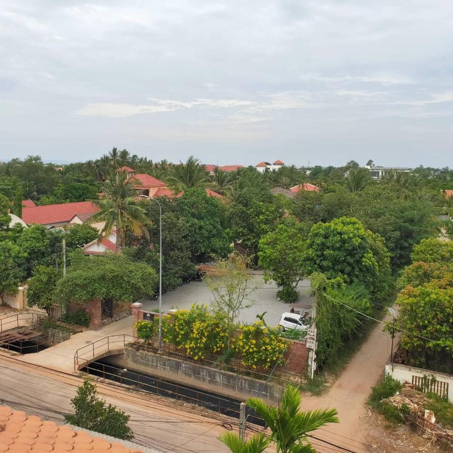 Luxury Angkor Resort & Sky Lounge Сием Реап Екстериор снимка