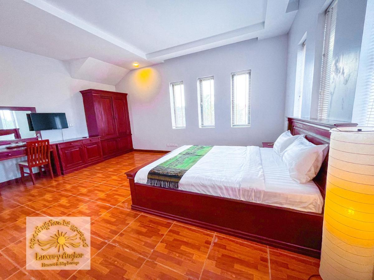 Luxury Angkor Resort & Sky Lounge Сием Реап Екстериор снимка