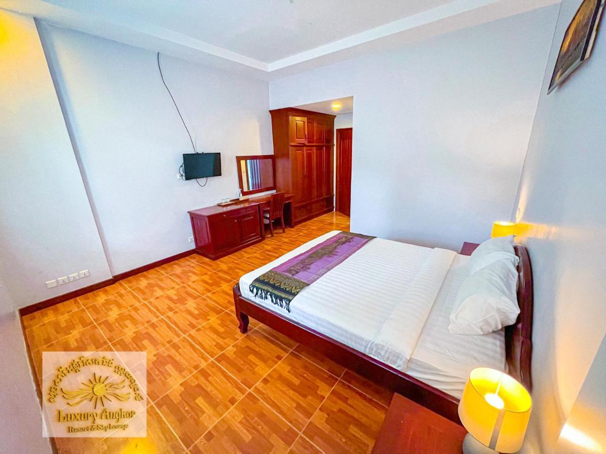 Luxury Angkor Resort & Sky Lounge Сием Реап Екстериор снимка