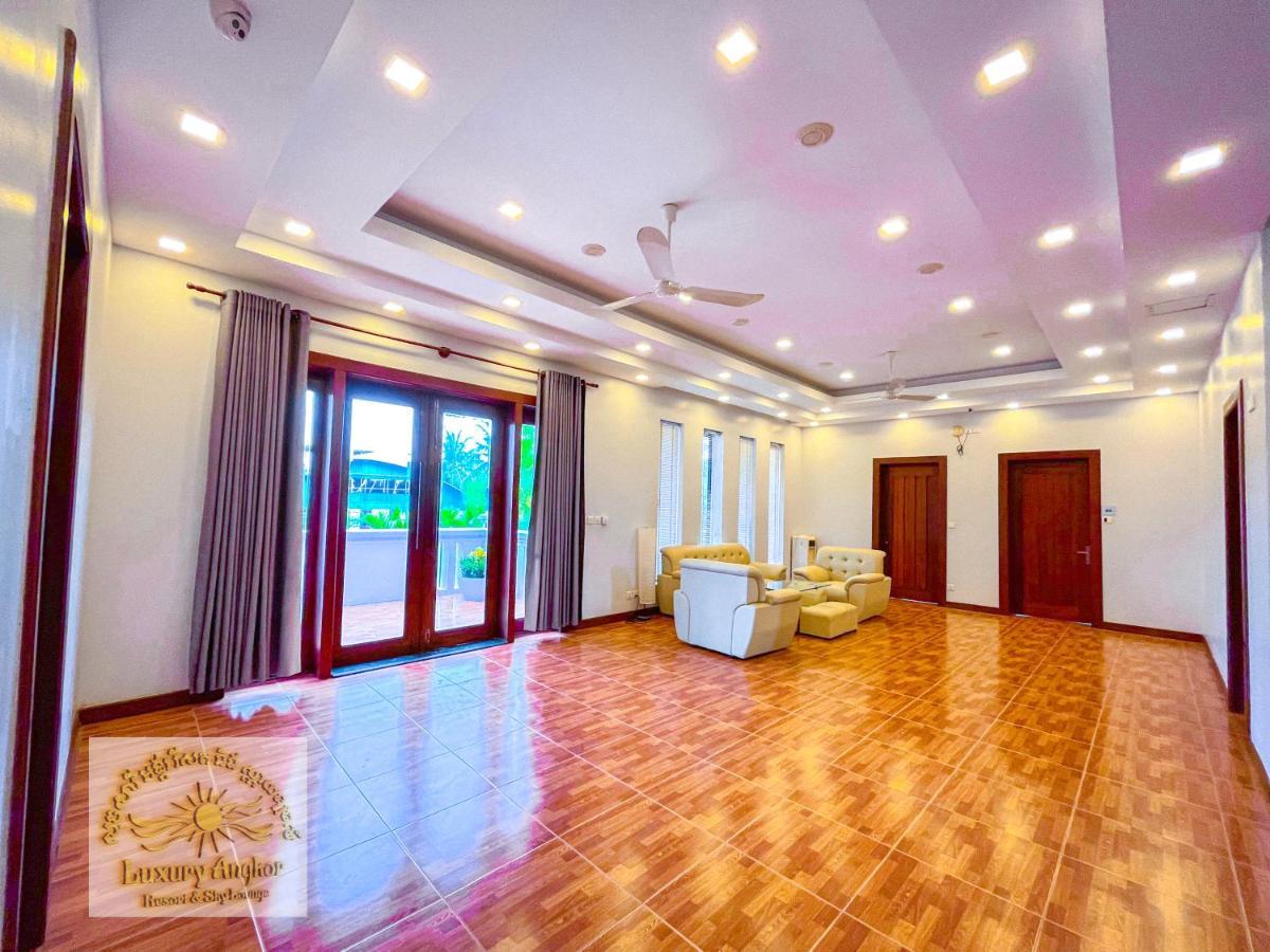 Luxury Angkor Resort & Sky Lounge Сием Реап Екстериор снимка