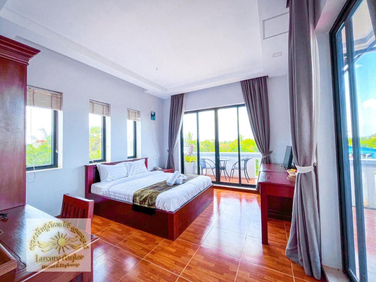 Luxury Angkor Resort & Sky Lounge Сием Реап Екстериор снимка