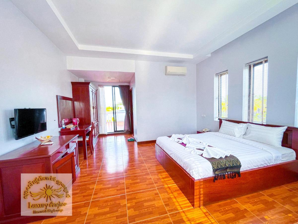 Luxury Angkor Resort & Sky Lounge Сием Реап Екстериор снимка